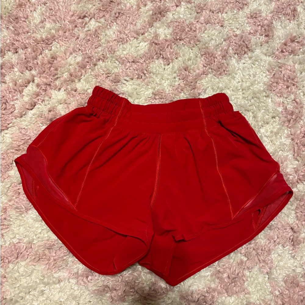 Lululemon hottie hot shorts